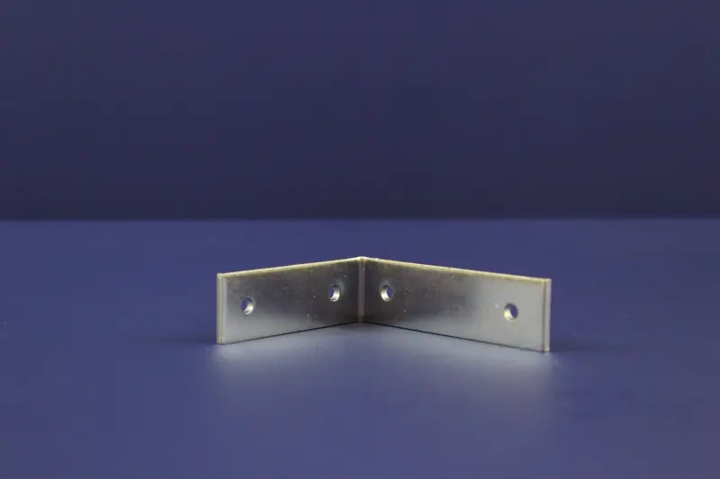 2.5-Inch By 3-Inch By 7/8-Inch Zinc-Plated Angle Bracket 1