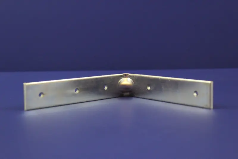 5.5-Inch × 6-Inch × 1-Inch Zinc-Plated Angle Bracket 1