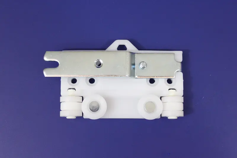6-Wheel Left-Side Master Carrier For Standard Drapery Rails 1
