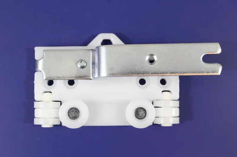 6-Wheel Right-Side Master Carrier For Standard Drapery Rails 1