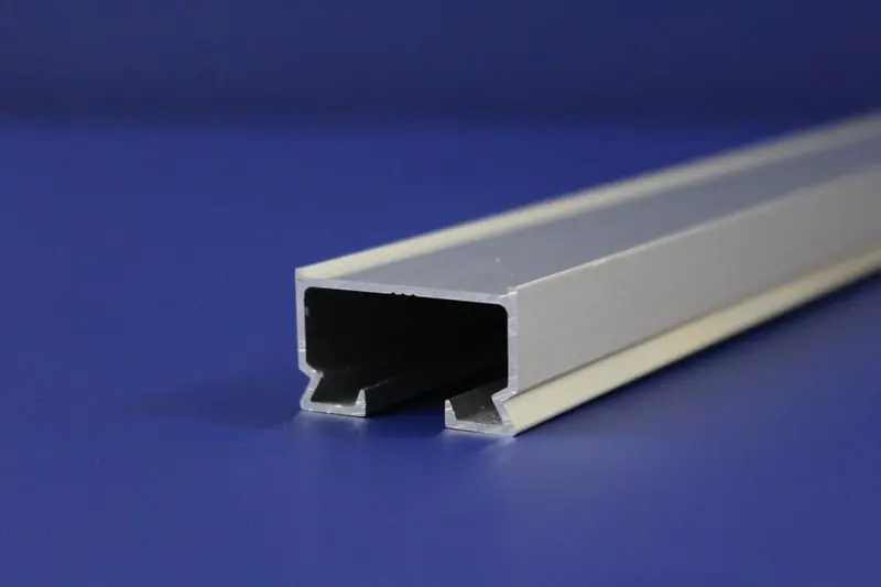 68-Inch Silver Satin Anodized Track – Model 8000 (Non-Heat-Treated) 1