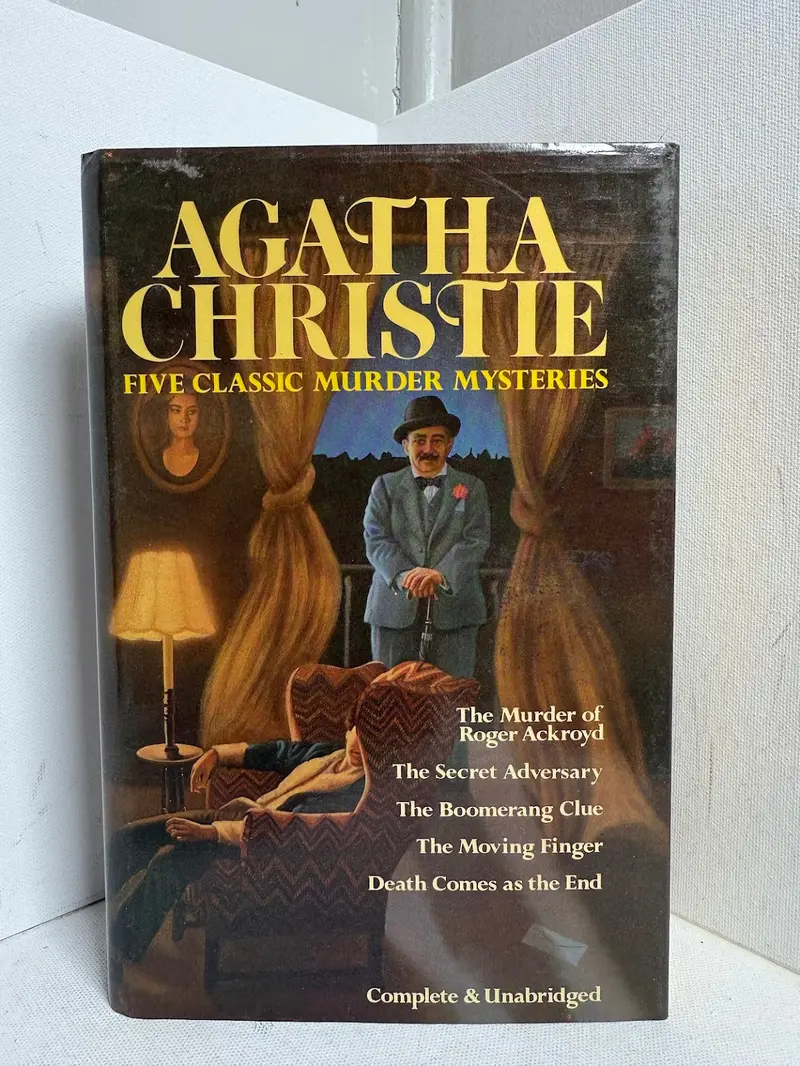 Five Classic Murder Mysteries: Collected Agatha Christie Novels 1