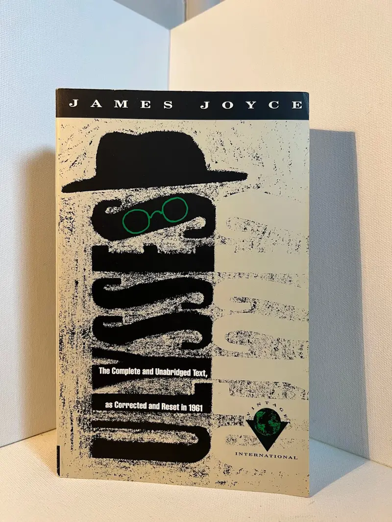 James Joyce'S Ulysses: The Definitive Edition (Vintage International) 1