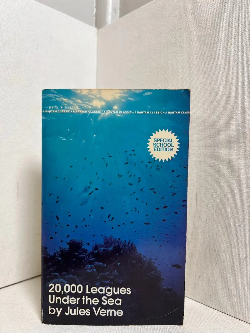 Jules Verne'S Twenty Thousand Leagues Under The Sea 1