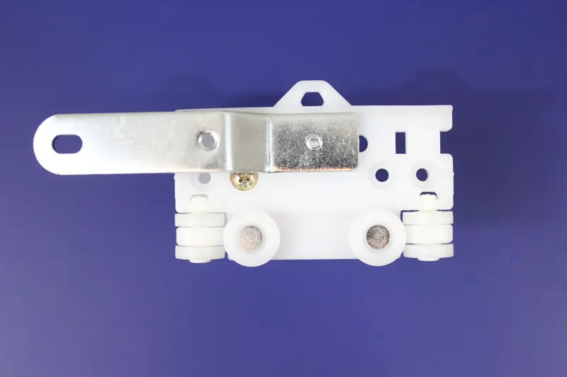 Left Cord-Draw Master Carrier For Drapery Systems 1