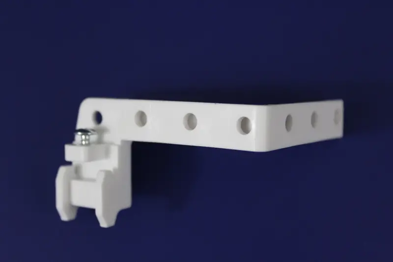 Left-Hand Return And Extender Plate Assembly 1