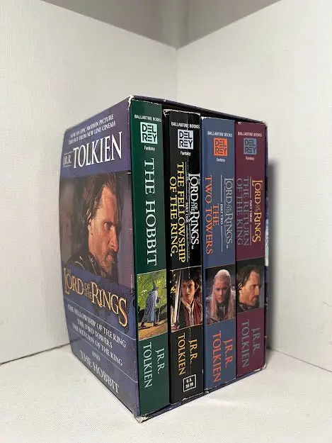 Lord Of The Rings Film Poster Collection Box Set 1