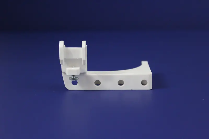 Right-Hand Return And Extender Plate Assembly 1