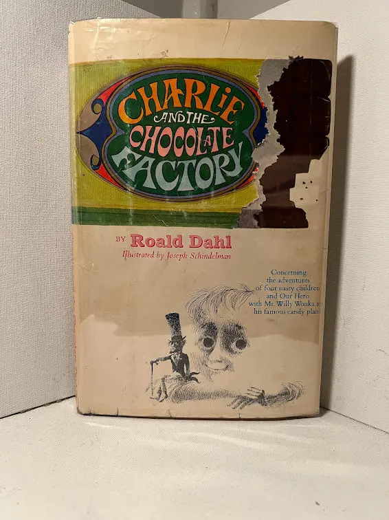Roald Dahl'S Beloved Children'S Classic: Charlie And The Chocolate Factory 1