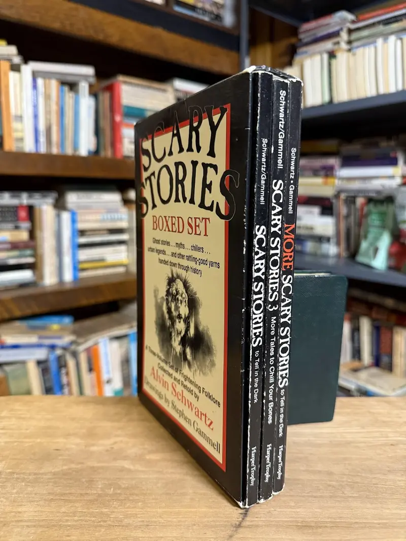 Scary Stories To Tell In The Dark: The Complete 3-Volume Collection 1