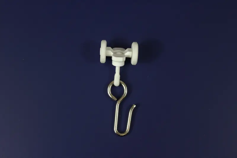 Two-Wheel Cubicle Partition Carrier 1