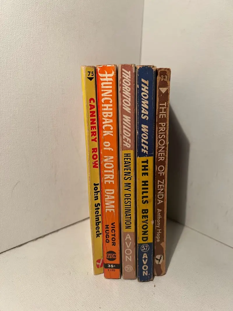 Vintage 1940S Paperback Set: Five Collectible Mid-Century Fiction Titles 1
